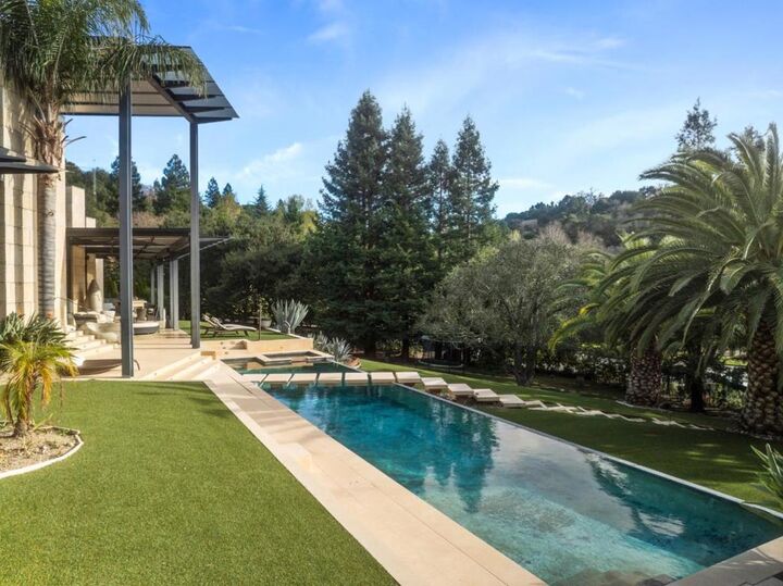 Property Photo: