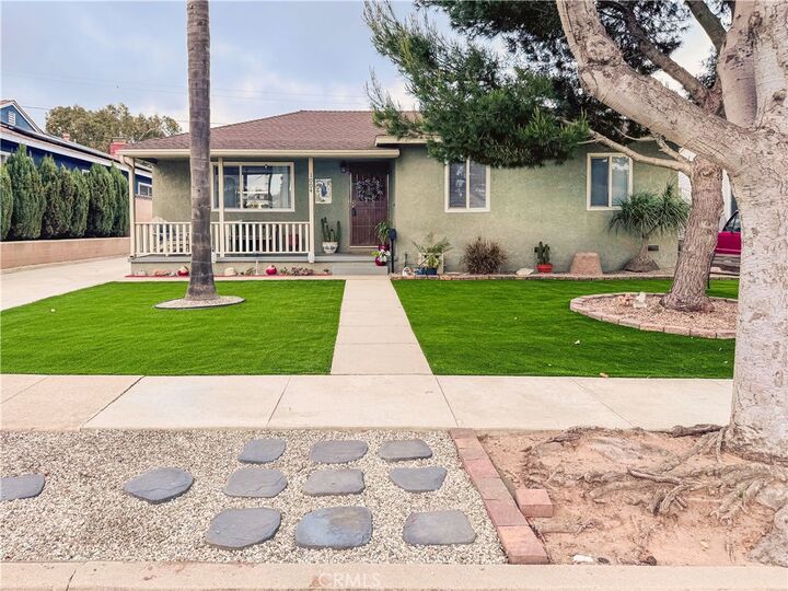 Property Photo:  1004 Firmona  CA 90278 