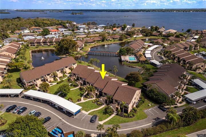 Property Photo:  15448 Admiralty Circle 9  FL 33917 