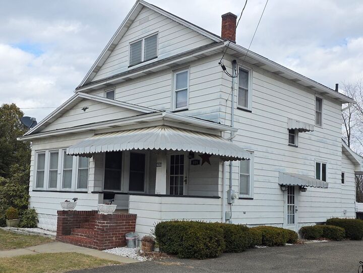 Property Photo:  406 North Keystone Ave  PA 18840 