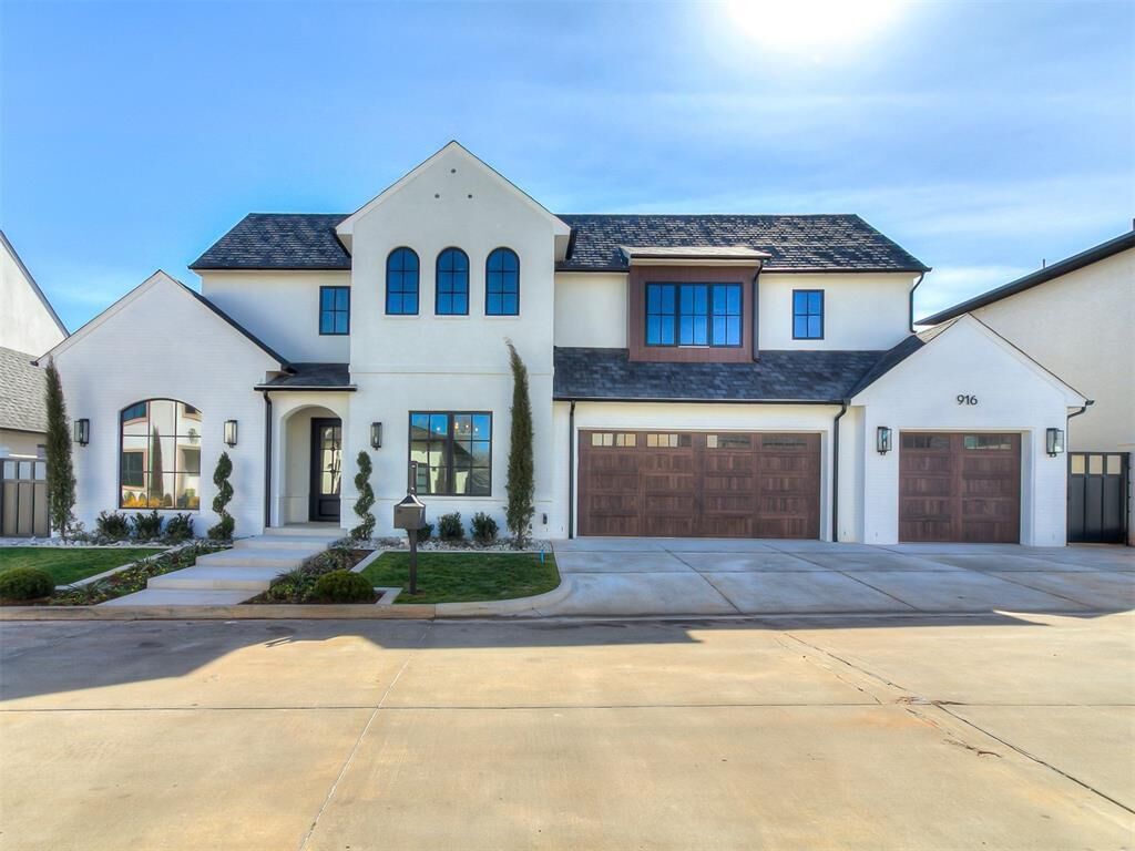 Property Photo:  916 NW 156th Street  OK 73013 
