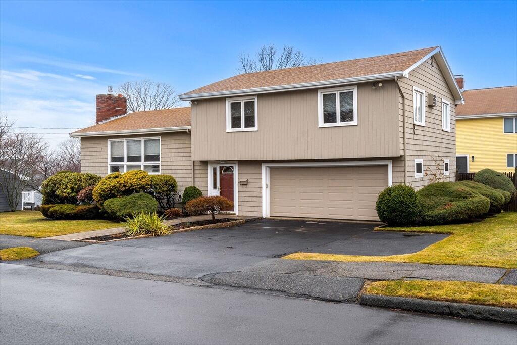 Property Photo:  8 Summit View Dr.  MA 01907 