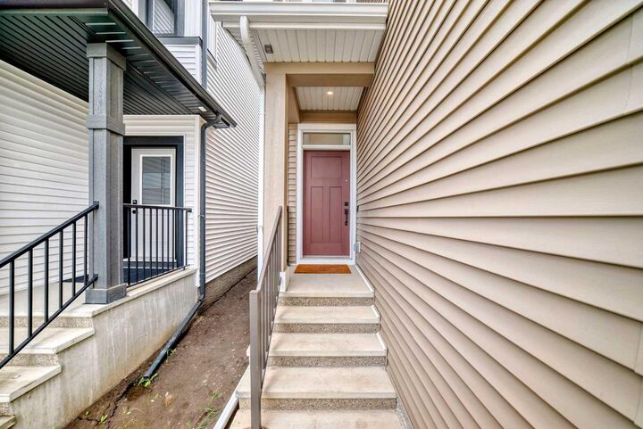 Property Photo: 171 Hotchkiss Manor SE AB T3S 0G5