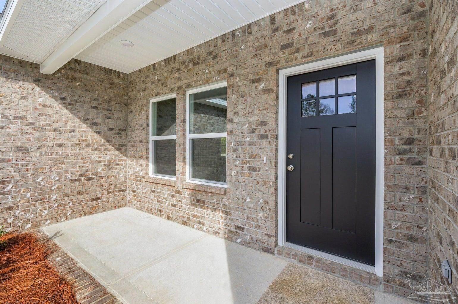 Property Photo: 296 Park Ln FL 32536