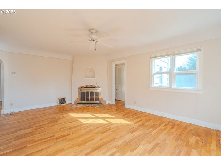 Property Photo:  10505 NW 26th Ave  WA 98685 