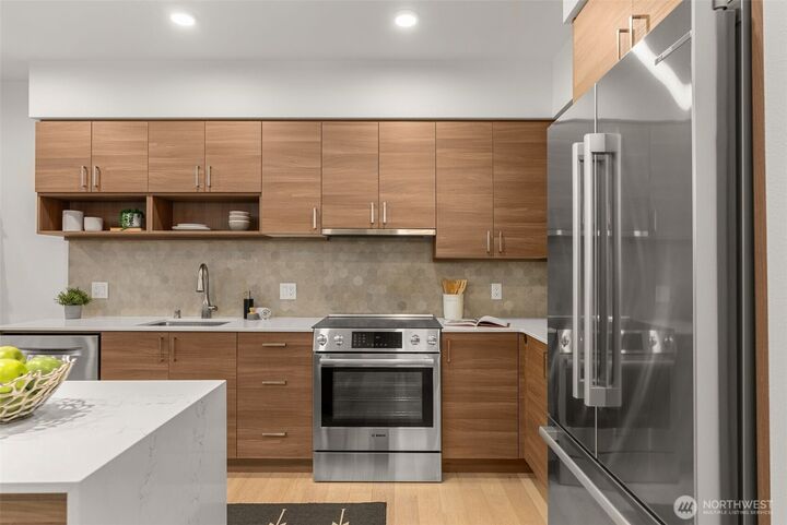 Property Photo:  11903 NE 128th Street 216  WA 98034 