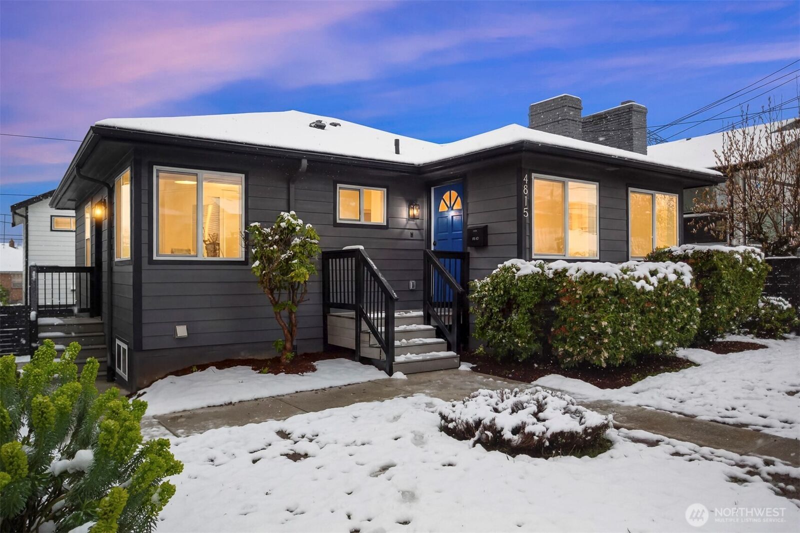 Property Photo: 4815 15th Avenue S WA 98108