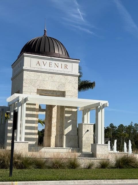 Property Photo:  10514 Northbrook Circle  FL 33412 