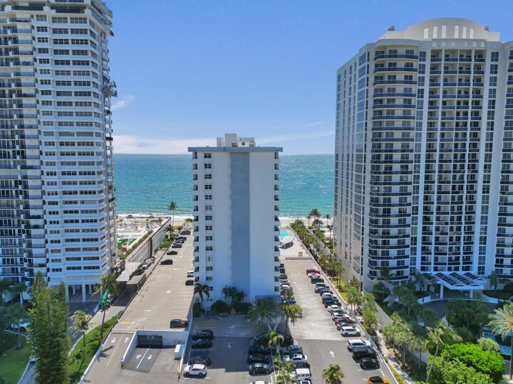 Property Photo: 4250 Galt Ocean Drive FL 33308