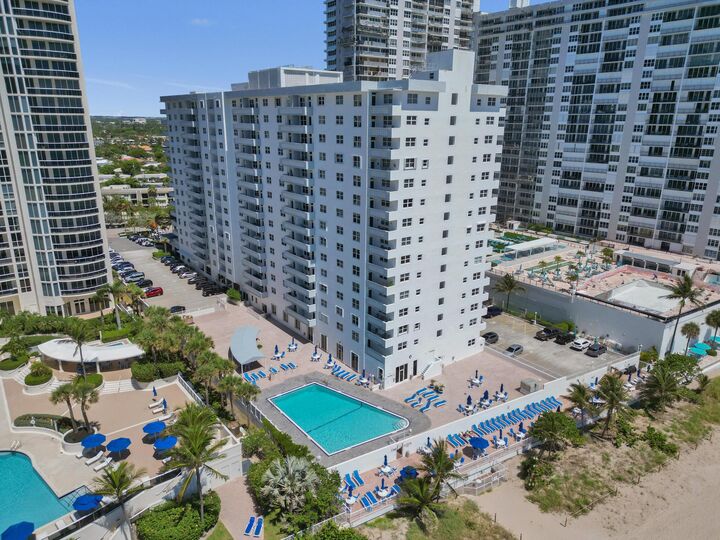 Property Photo:  4250 Galt Ocean Drive  FL 33308 