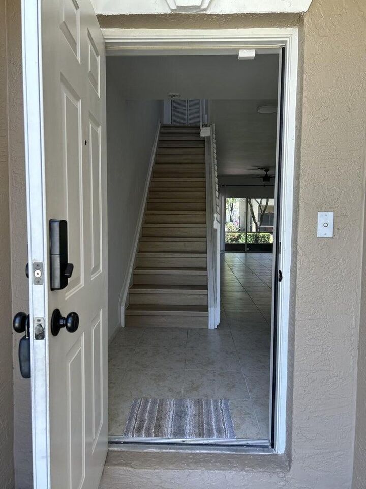 Property Photo:  6974 Oak Bridge Lane  FL 33467 