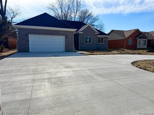 Property Photo:  37116 Moravian Drive  MI 48036 