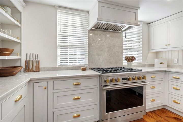 Property Photo:  108 Prospect Hill Street  RI 02840 