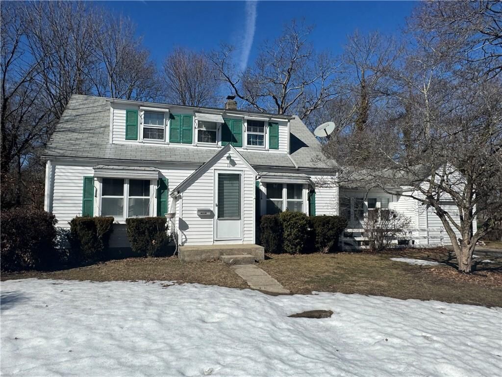 Property Photo: 15 Link Street RI 02886