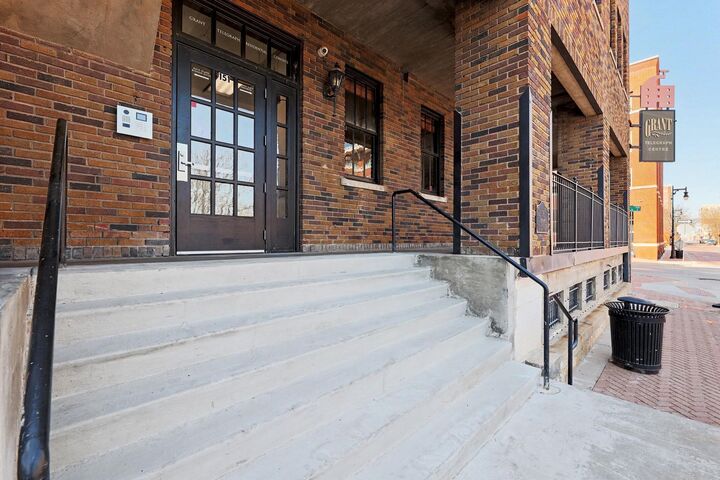 Property Photo: 151 N Rock Island Ave, 3B KS 67202