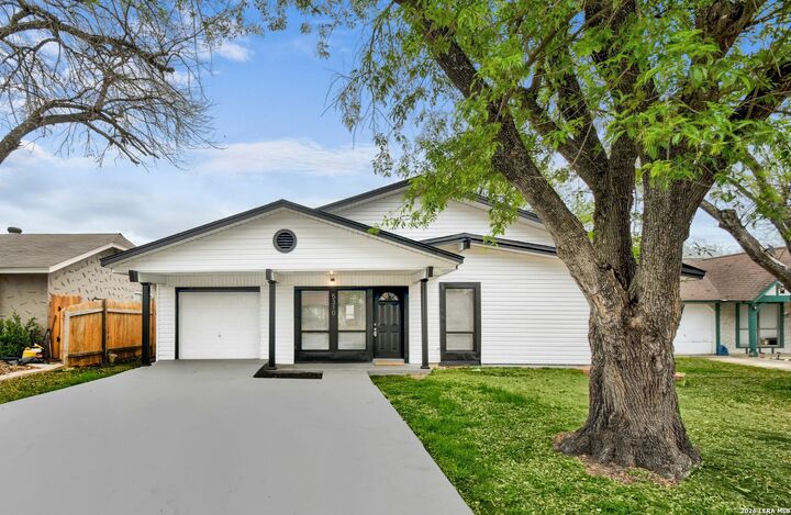 Property Photo:  5310 Shadow Lake  TX 78244 