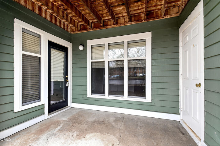 Property Photo: 1010 Nicholwood Drive 103 NC 27605