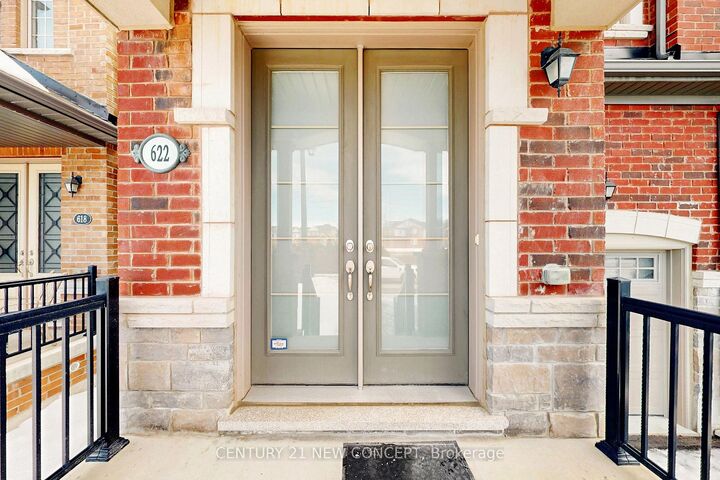 Property Photo: 622 Sweetwater Crescent ON L3X 0H5