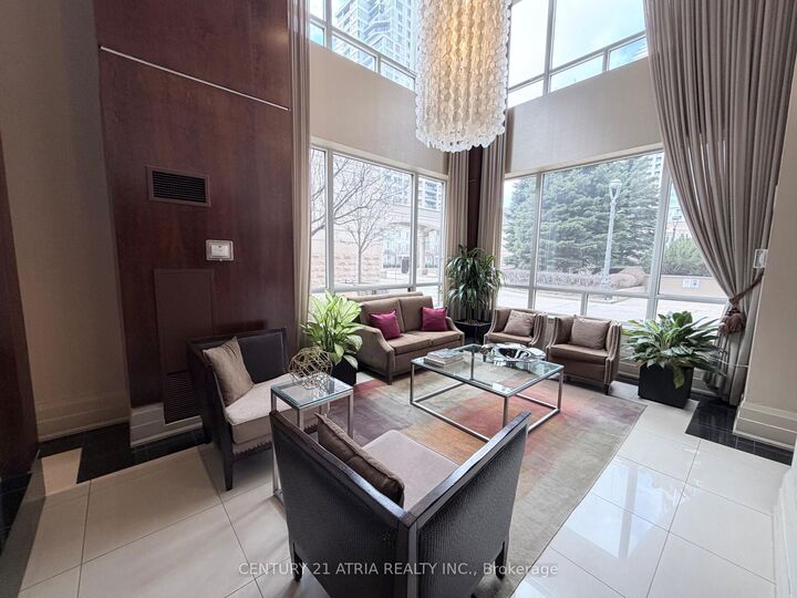 Property Photo: 8 Rean Drive 303 ON M2K 3B9