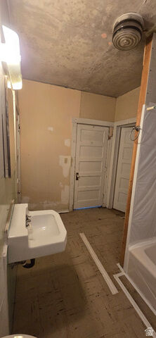 Property Photo:  43 N 100 W  UT 84520 