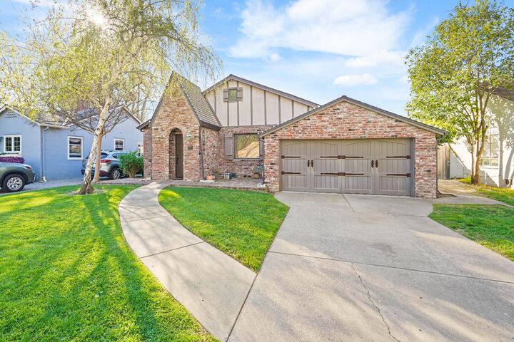 Property Photo: 2622 14th Street CA 95818