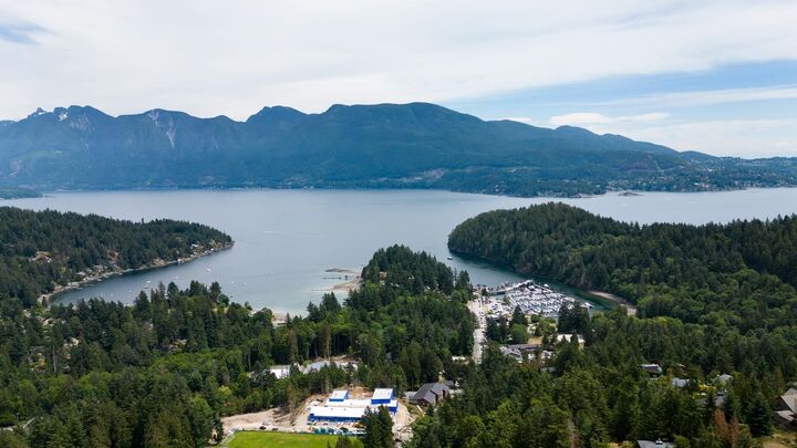 Property Photo: 571 Roocroft Lane BC V0N 1G2