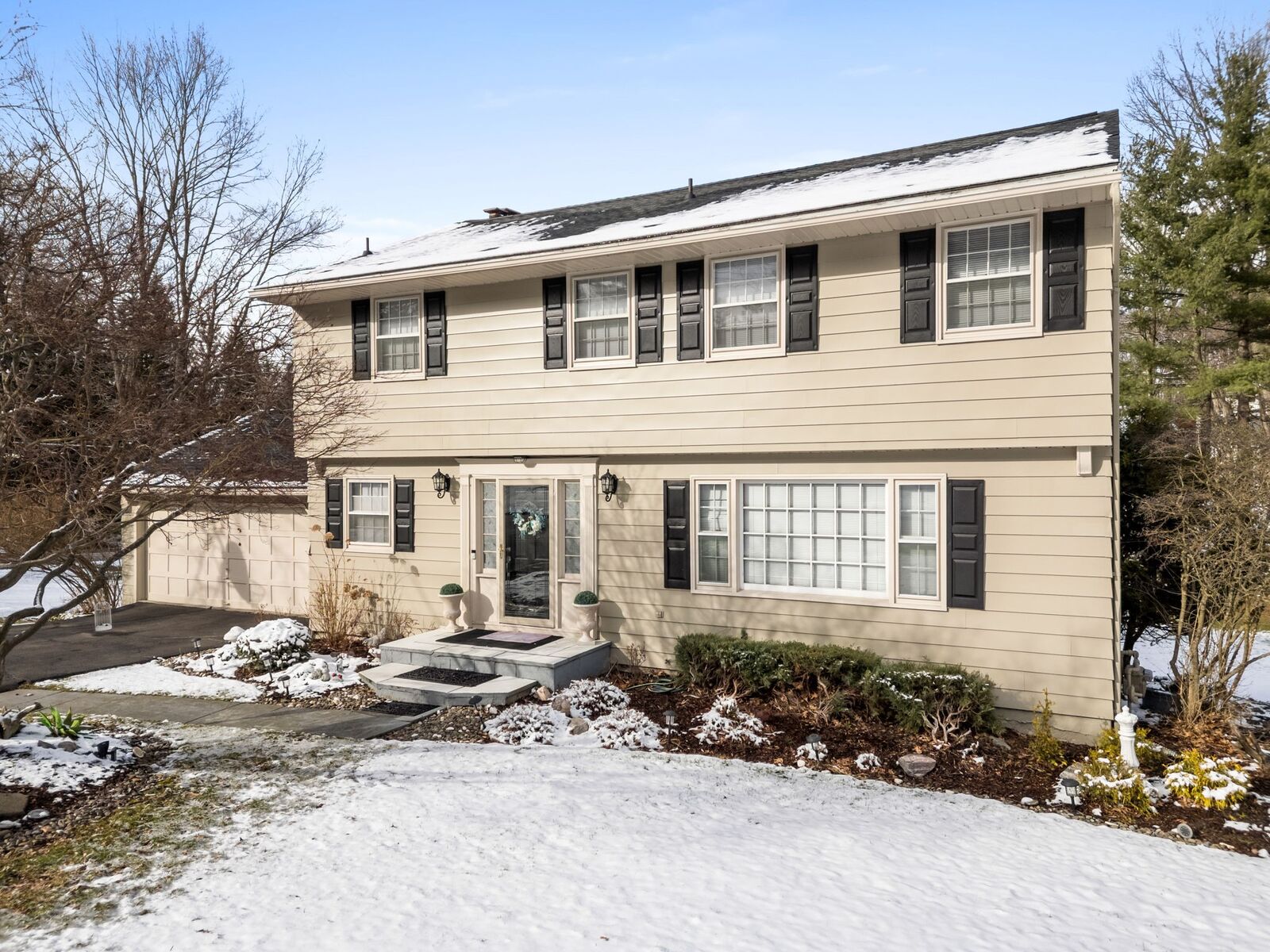 Property Photo:  2401 Lynnhurst Drive  NY 13850 