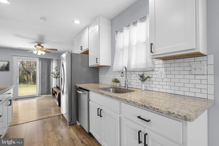 Property Photo: 7963 Phirne Road MD 21061