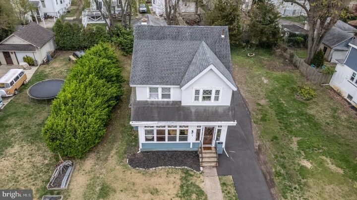 Property Photo:  512 Jessamine Avenue  NJ 08107 