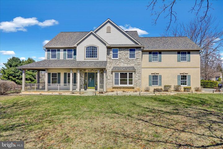 Property Photo: 1026 Glenwood Ln L-0254 PA 17042