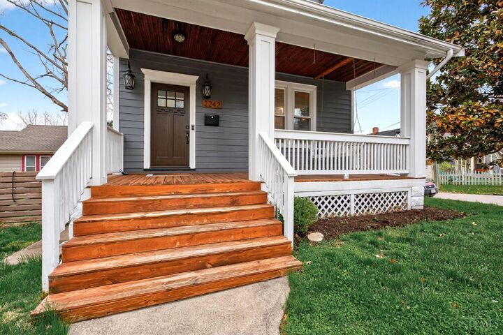 Property Photo:  2242 Ivy Avenue  OH 45208 