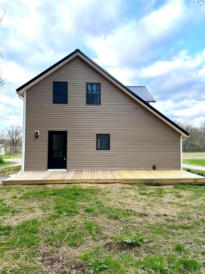 Property Photo:  139 W High Street  OH 43739 