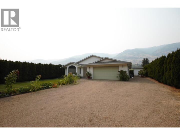 Property Photo: 5226 Haynes Road BC V0H 1T1