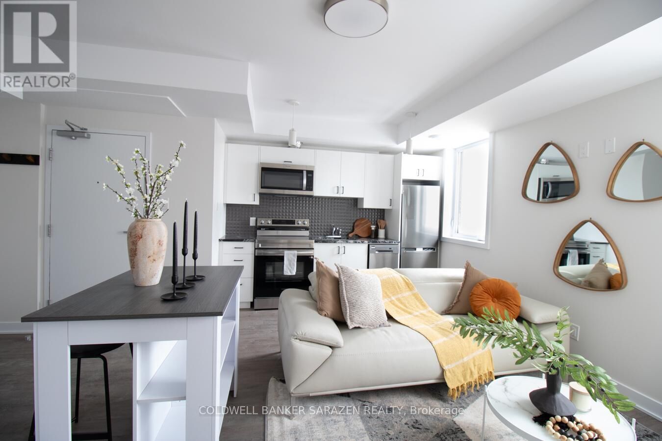 Property Photo:  994 Bronson Avenue 304  ON K1S 4H1 