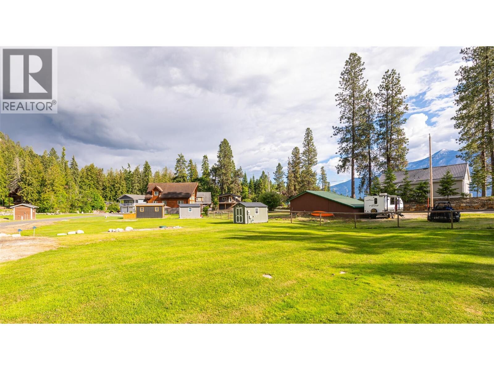 Photo de la propriété: 280 Laguna Crescent BC V0B 1A1