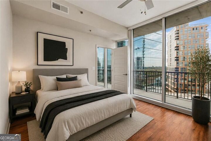 Property Photo:  1080 Peachtree Street NE 1904  GA 30309 