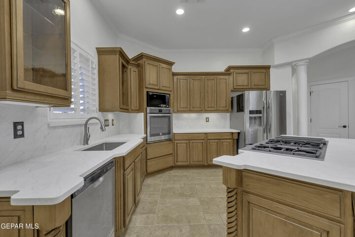 Property Photo: 6071 Laguna Vista Drive TX 79932