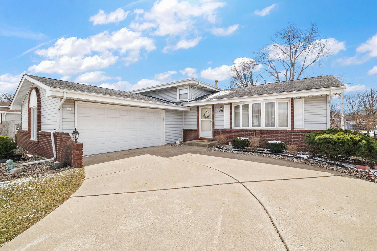 Property Photo:  7139 W 83rd Place  IN 46307 