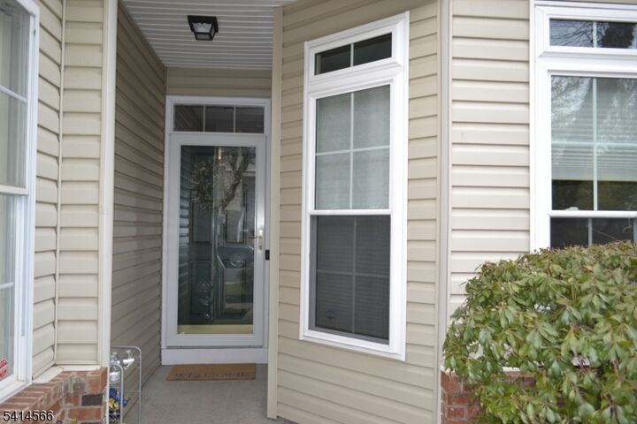 Property Photo:  56 Loft Dr 56  NJ 08836 