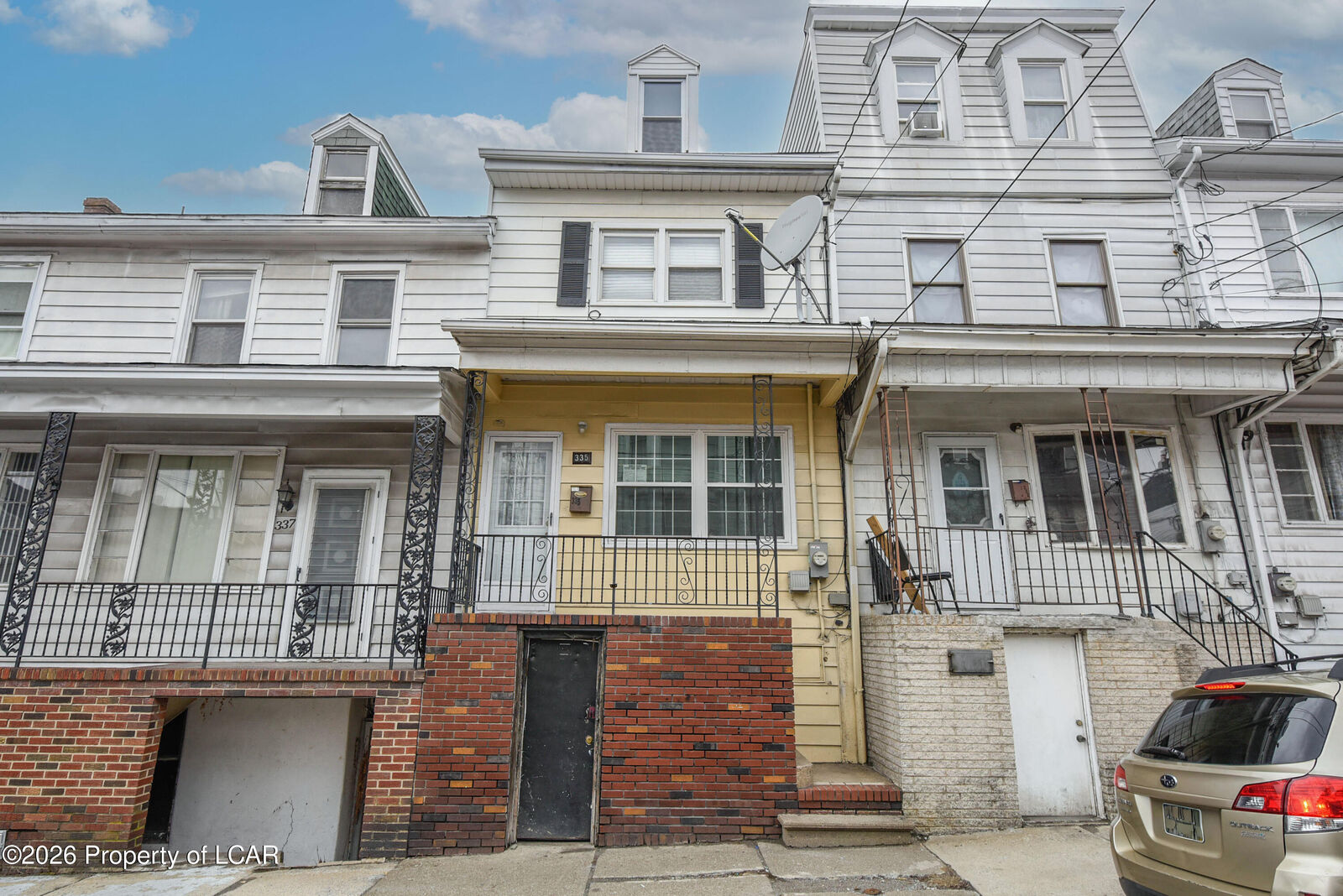 Property Photo: 335 W Lloyd Street PA 17976