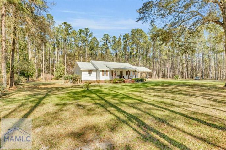 Property Photo:  5200 Old River Road  GA 30415 