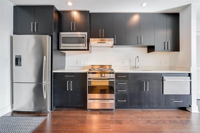 Property Photo: 1100 Maxwell Lane 624 NJ 07030