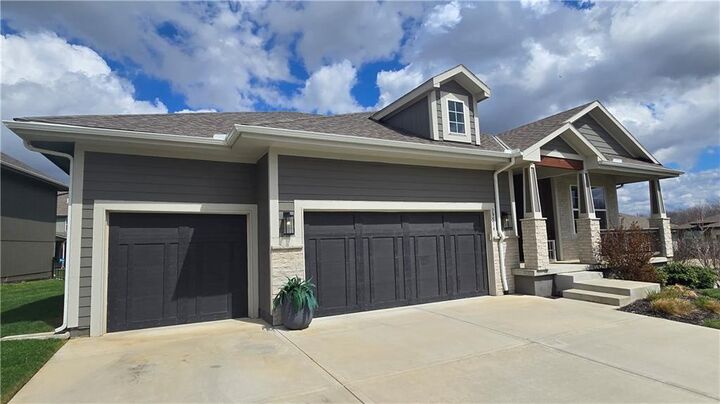 Property Photo:  19514 W 115th Court  KS 66061 