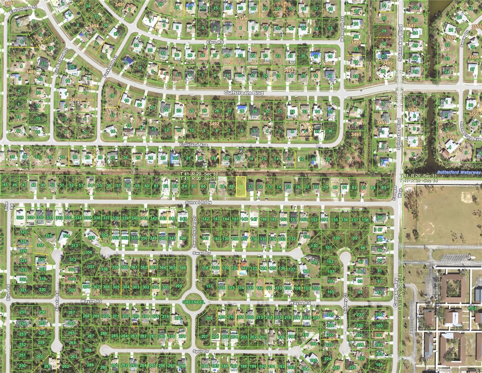 Property Photo: 516 Sunset Road N FL 33947