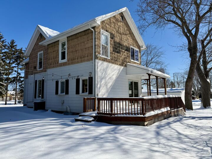 Property Photo:  4607 County Road J -  WI 53083 
