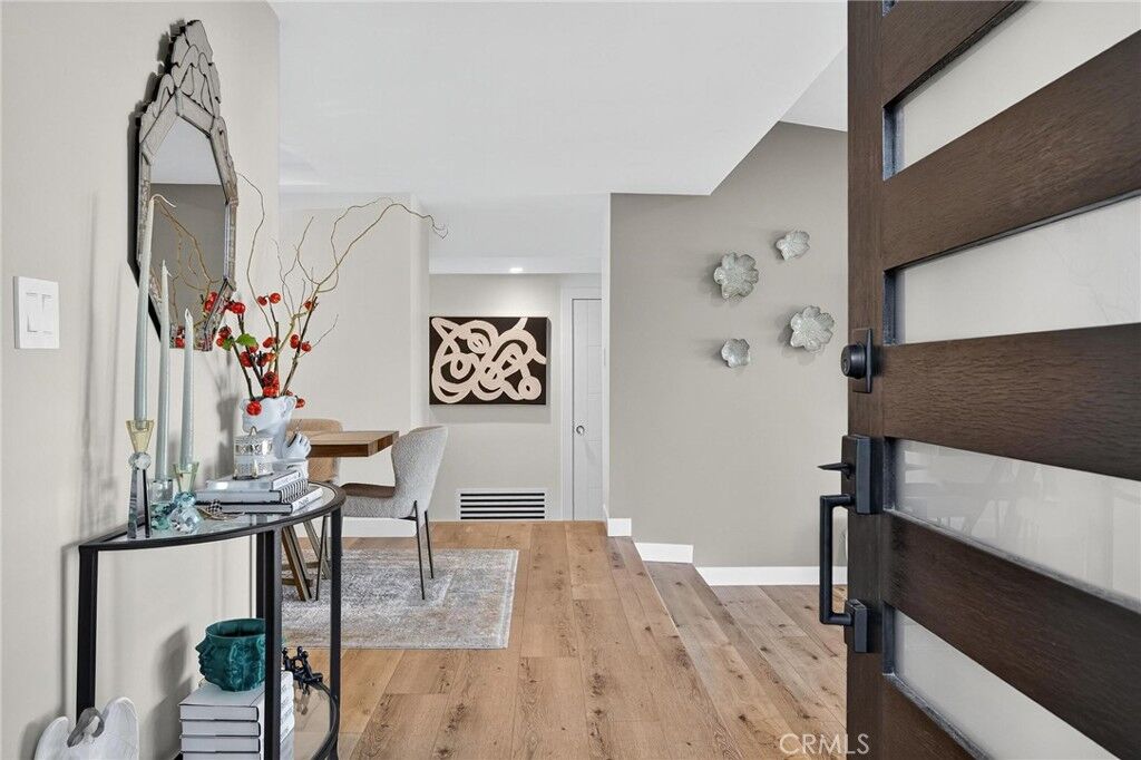 Property Photo:  5 Cypress Way  CA 90274 