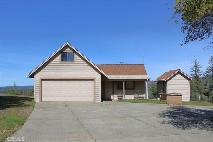 Property Photo: 3482 Skycrest CA 95965