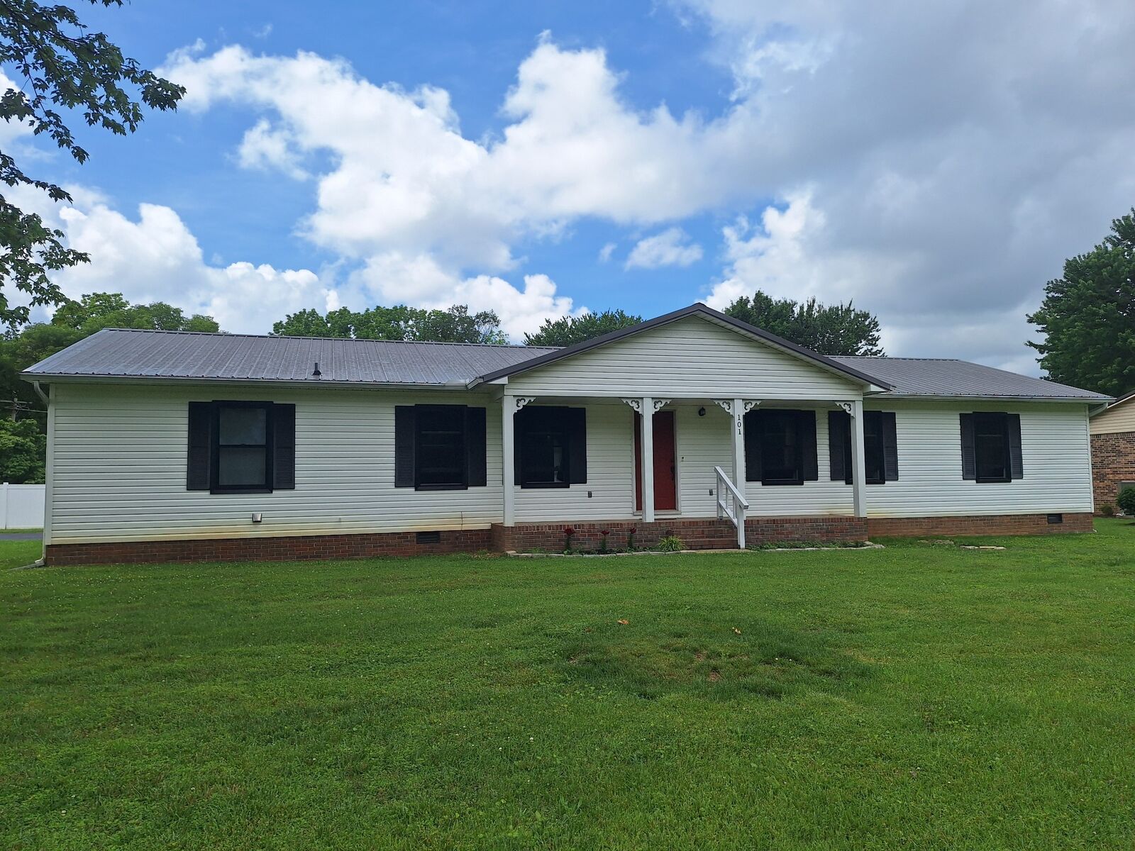 Property Photo: 101 Lisa Cir TN 37398