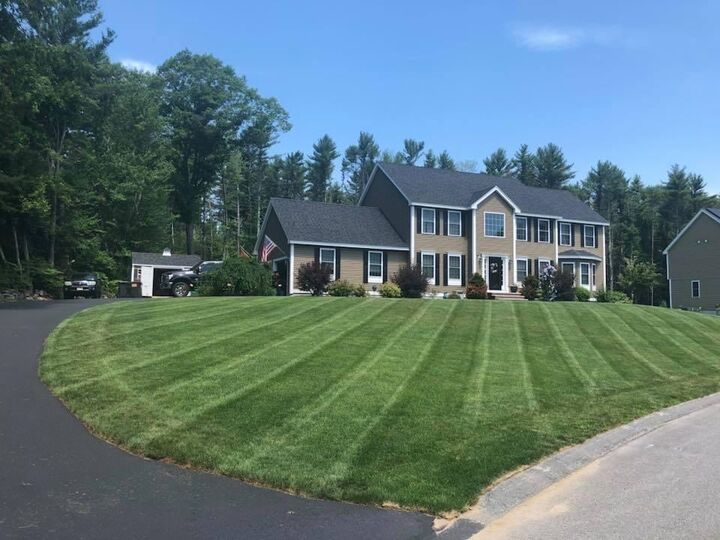 Property Photo:  3 Harmony Lane  NH 03076 