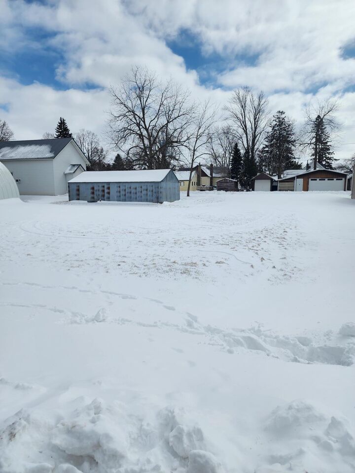 Property Photo:  209 E Main Street  MN 55967 